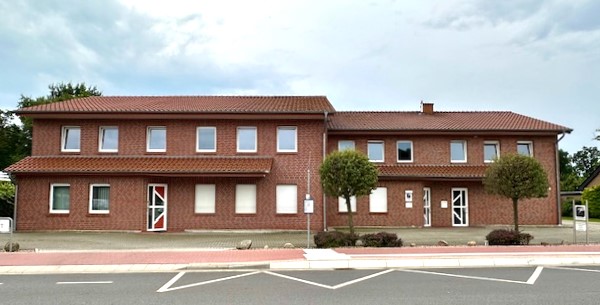 Frontansicht Gebäude