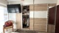 Begehbarer Kleiderschrank